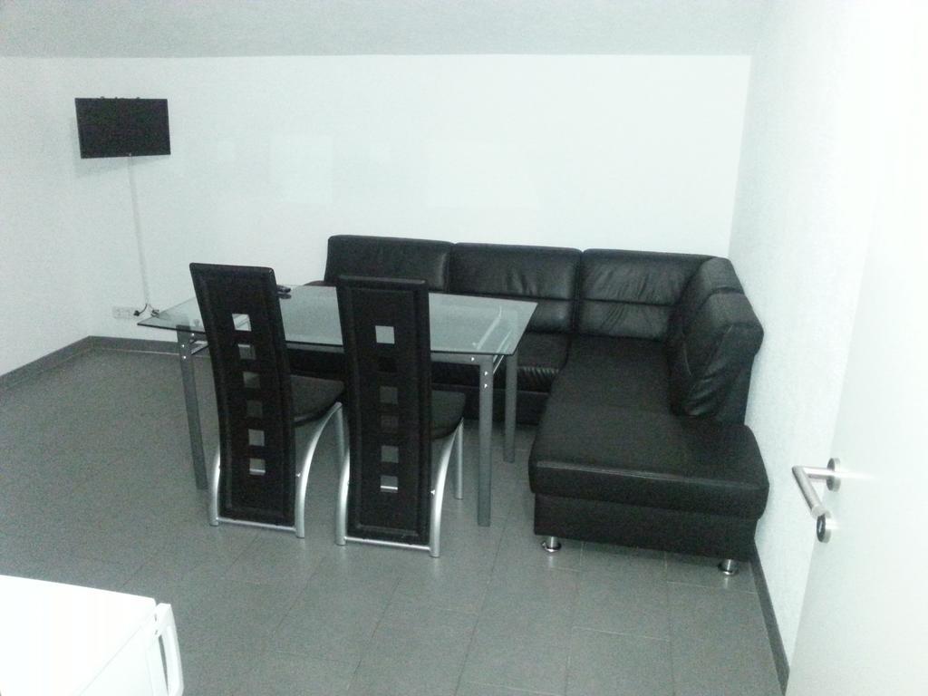 אומאג Apartments Barbic חדר תמונה