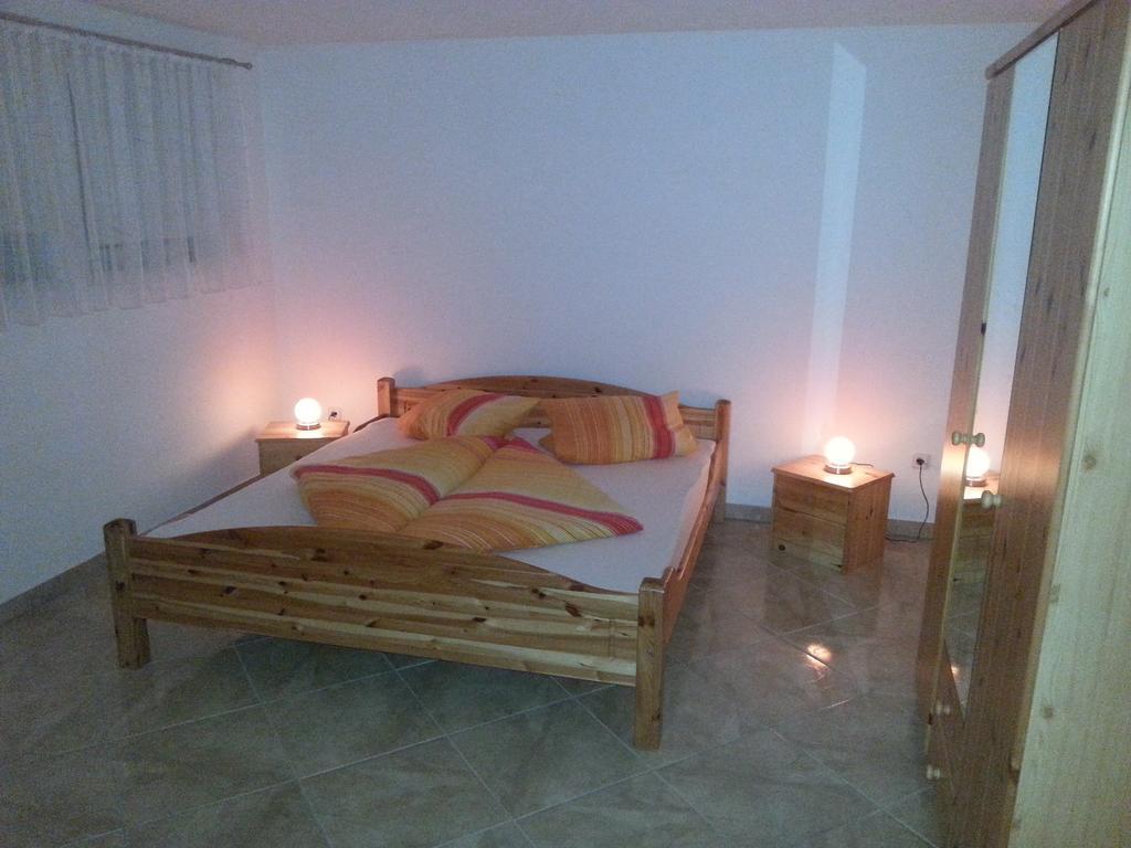אומאג Apartments Barbic חדר תמונה