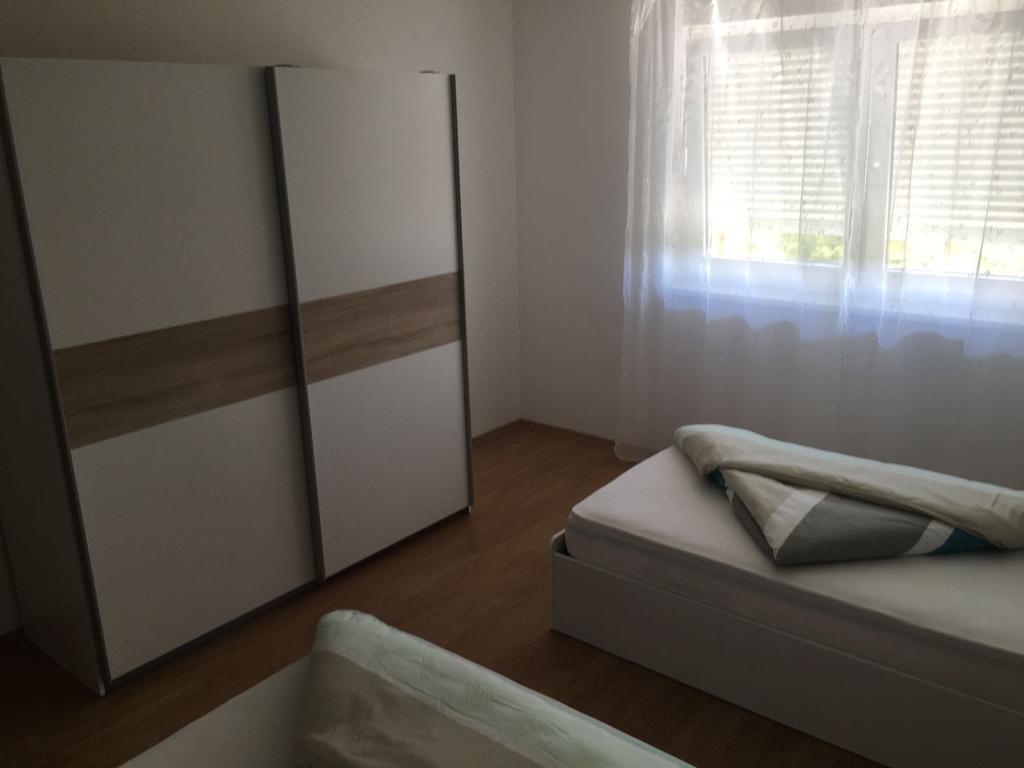 אומאג Apartments Barbic מראה חיצוני תמונה