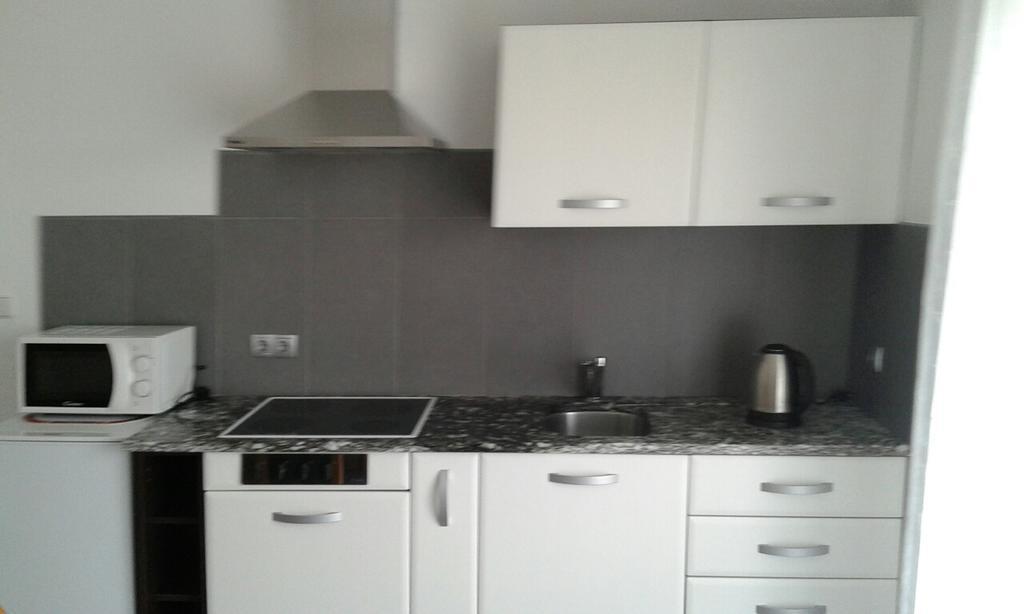 אומאג Apartments Barbic מראה חיצוני תמונה